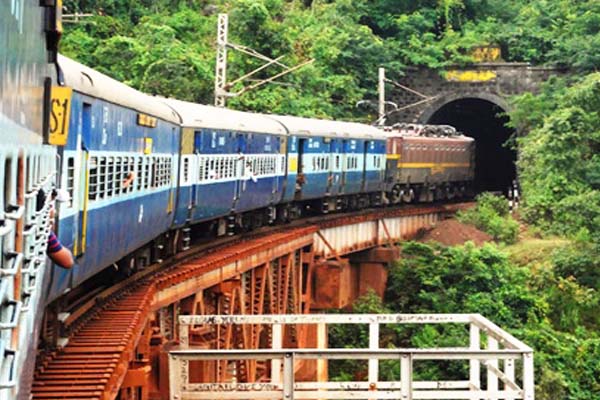 Howrah-Mumbai special train from today