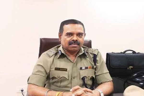 IPS D. M. Awasthi becomes full-time DGP