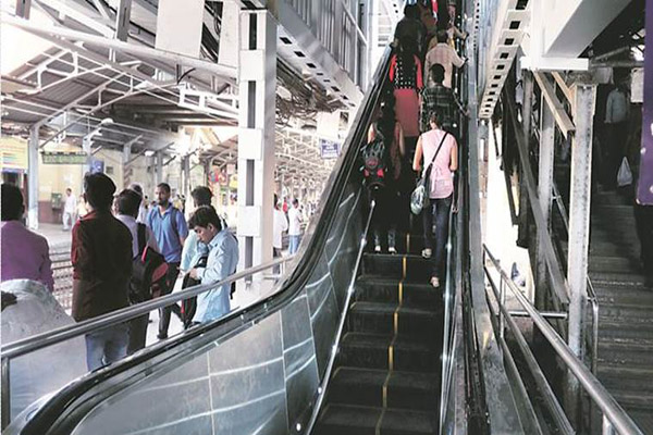 10 escalators in railway stations