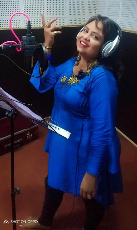 दुर्ग जिला के गुंडरदेही म खुल गे मल्टीट्रेक ऑडियो स्टूडियो... कविता वासनिक ,सुनील सोनी अऊ महादेव हिरवानी गाए हे गाना 
