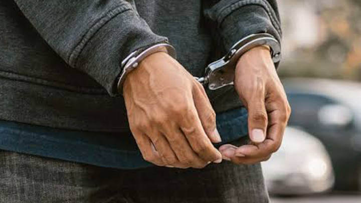 कुबेर राठी ल पुलिस करिस गिरफ्तार, भेजिस कोर्ट, एक साल पुराना मामला आय