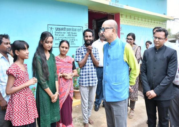 राज्यपाल को पहली बार अपने क्षेत्र में देखकर अभिभूत हुए ग्रामीण gramin