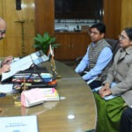 राज्यपाल श्री डेका ने गोद ग्रामों में आजीविका कार्यो को गति देने के दिए निर्देश