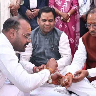 अस्पताल उद्घाटन