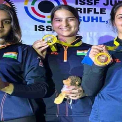 World Cup medalists Esha Singh